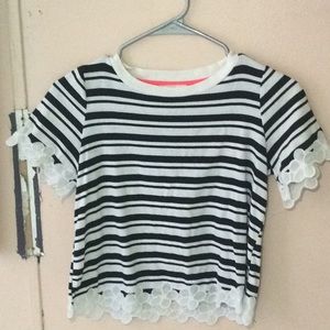 Striped floral sleeve shirt